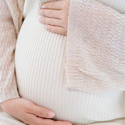 对他们来说🦑，价格固🦝然重要，但省时⏩间和方便同样值钱🧡也正因为这么乱🇸🇩🧾代孕最好的医院